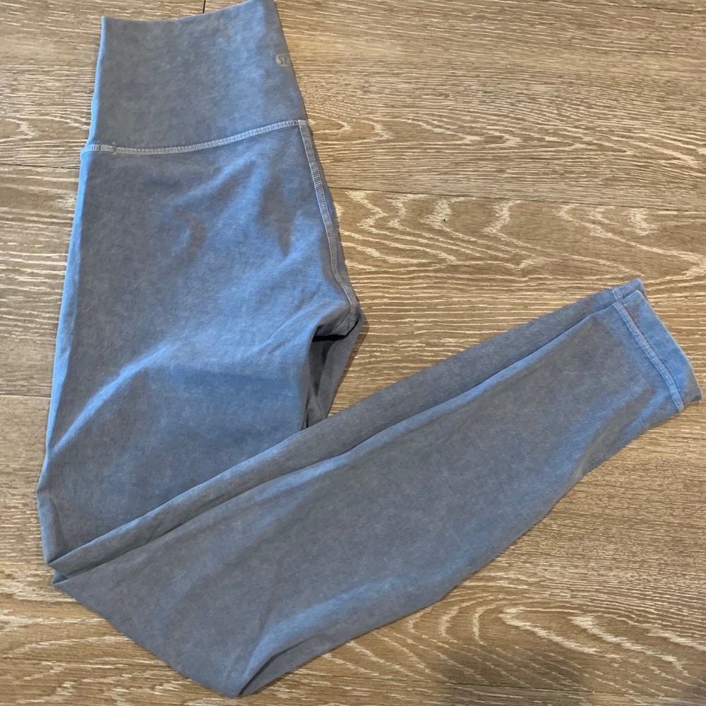 Light blue lululemon leggings